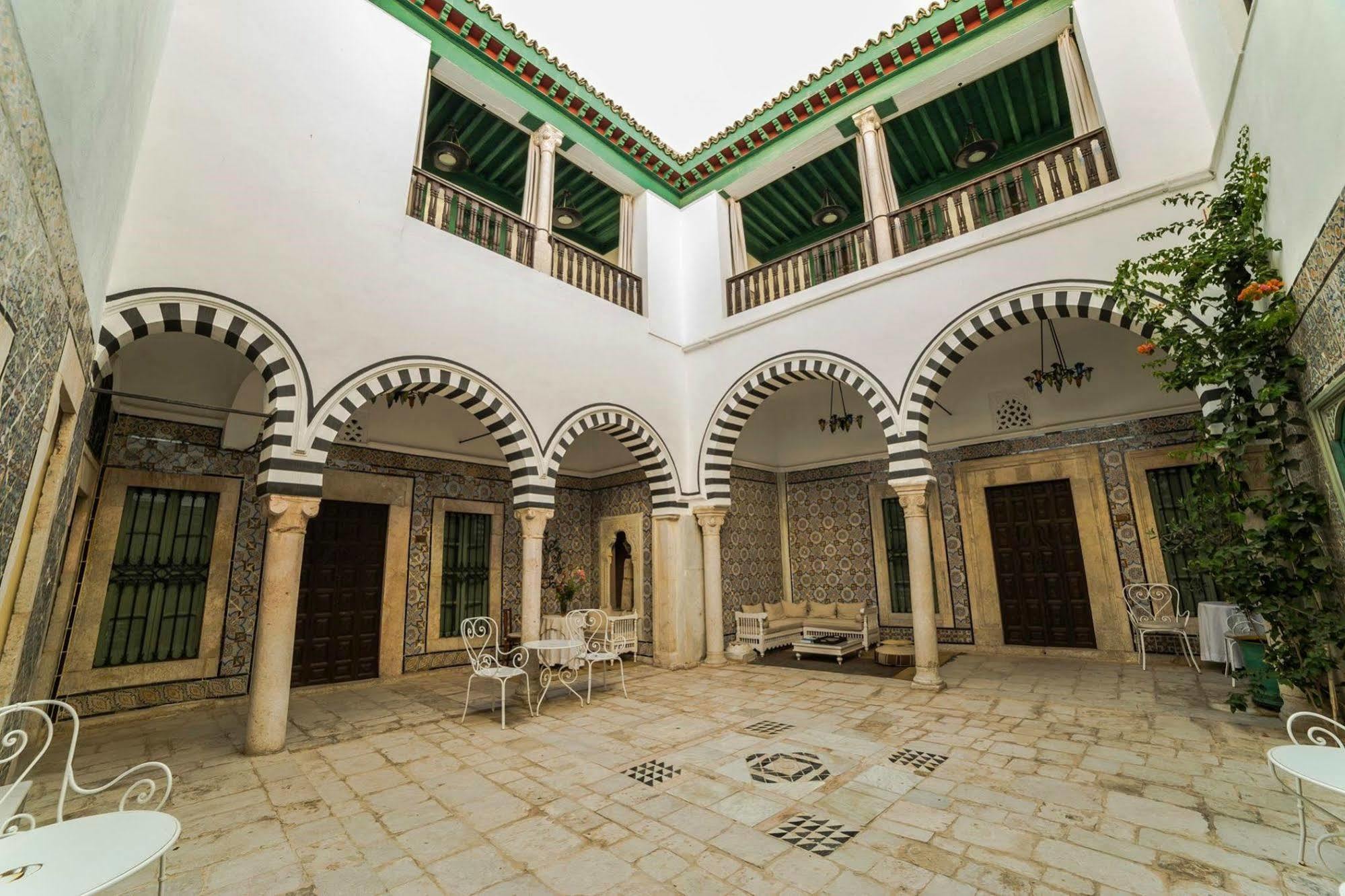 Dar Ben Gacem Hotel Тунис Екстериор снимка